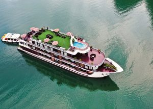 Voucher Du Thuyền Dora Cruise 5* 2N1Đ Chỉ Từ 2,750,000đ/Khách